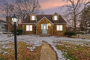 54 E Emmett Street E, Battle Creek, MI 49017 - Photo 1