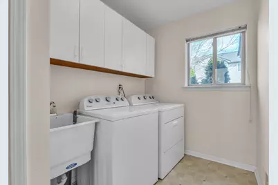 7835 Greene Farm Drive, Ypsilanti, MI 48197 - Photo 25