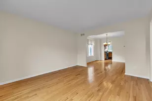 7835 Greene Farm Dr, Ypsilanti, MI 48197 - Photo 9