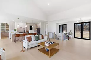 61121 Airpark Ln, Mattawan, MI 49071 - Photo 9