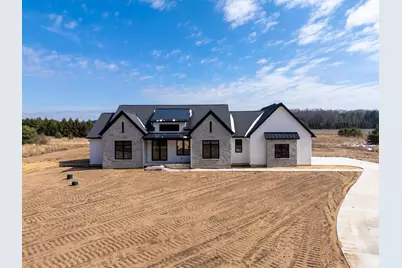 61121 Airpark Lane, Mattawan, MI 49071 - Photo 1