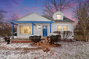 10040 Endicott St, Belleville, MI 48111 - Photo 7