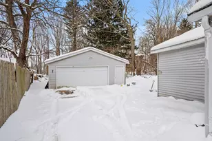 311 Lewis St, Watervliet, MI 49098 - Photo 23