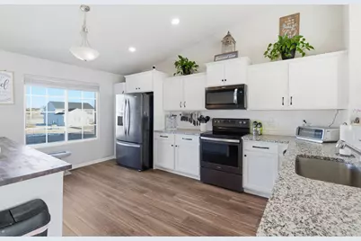 8142 W Sturtevant Avenue, Richland, MI 49083 - Photo 7