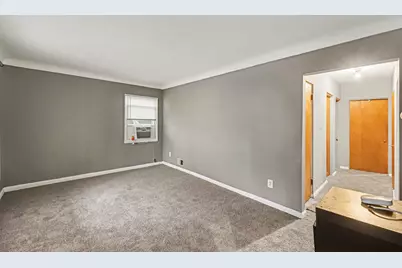 6822 N Lafayette Street, Dearborn Heights, MI 48127 - Photo 5