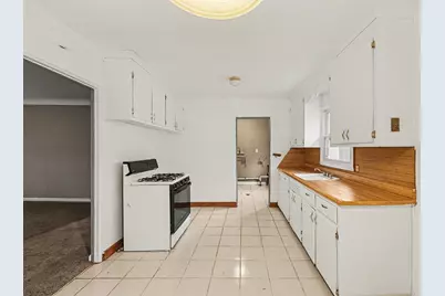 6822 N Lafayette Street, Dearborn Heights, MI 48127 - Photo 7