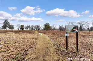 1330 Woodland Ave NW, Grand Rapids, MI 49504 - Photo 31