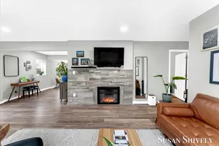 1330 Woodland Ave NW, Grand Rapids, MI 49504 - Photo 7