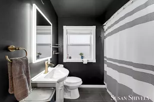 1330 Woodland Ave NW, Grand Rapids, MI 49504 - Photo 23