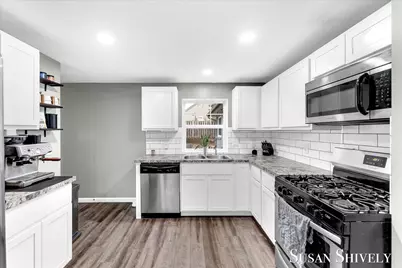 1330 Woodland Avenue NW, Grand Rapids, MI 49504 - Photo 13