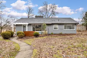 1330 Woodland Ave NW, Grand Rapids, MI 49504 - Photo 1