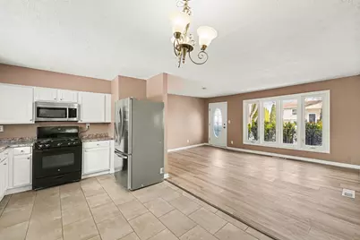 216 Aveline Street, Ypsilanti, MI 48197 - Photo 9