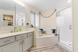 586 Liberty Pointe Dr, Ann Arbor, MI 48103 - Photo 27