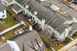 586 Liberty Pointe Dr, Ann Arbor, MI 48103 - Photo 53