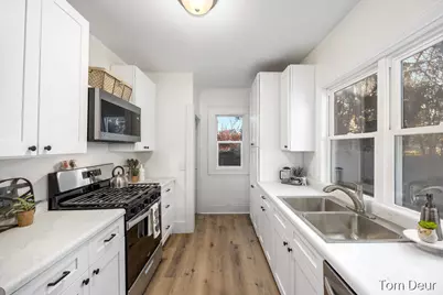 1138 Sanford Street, Muskegon, MI 49441 - Photo 13