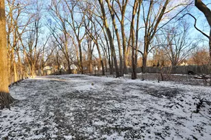 4927 Starr Ave, Lansing, MI 48910 - Photo 5