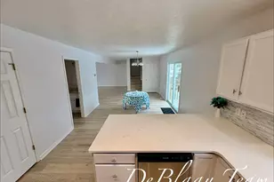 6873 Peninsula Dr NE, Rockford, MI 49341 - Photo 19