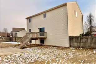 6873 Peninsula Dr NE, Rockford, MI 49341 - Photo 7