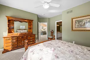 4201 Del Mar Village Dr SW, Grandville, MI 49418 - Photo 19