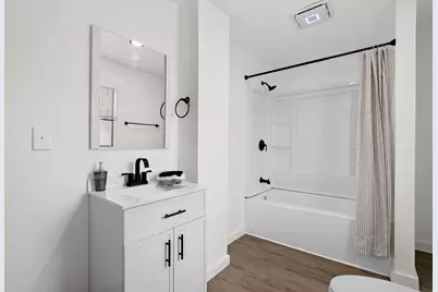 911 Porter Street, Kalamazoo, MI 49007 - Photo 5