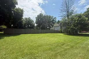 121 Frost St, Jackson, MI 49202 - Photo 27