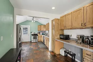 121 Frost St, Jackson, MI 49202 - Photo 7