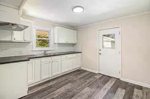 20234 Champaign St, Taylor, MI 48180 - Photo 9