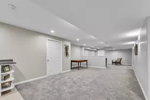 49044 Poppleton Ct, Canton, MI 48187 - Photo 39