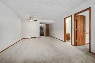 2744 Stonebluff Dr SW, Wyoming, MI 49519 - Photo 15