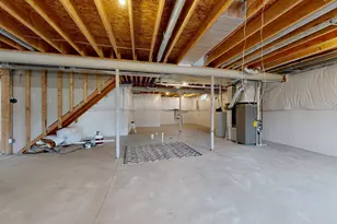 8328 Stamford Dr, Ypsilanti, MI 48198 - Photo 17