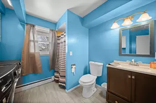 4154 Sand Creek Dr NW, Grand Rapids, MI 49544 - Photo 11