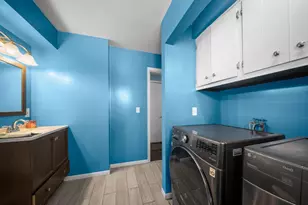 4154 Sand Creek Dr NW, Grand Rapids, MI 49544 - Photo 11