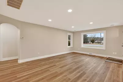 4261 13 Mile Road NE, Rockford, MI 49341 - Photo 11