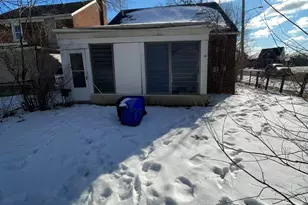 9205 McKinney St, Detroit, MI 48224 - Photo 17