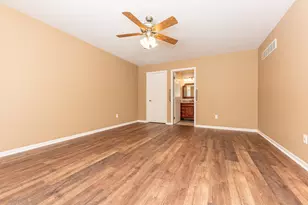 2655 Signature Cir, Pinckney, MI 48169 - Photo 25