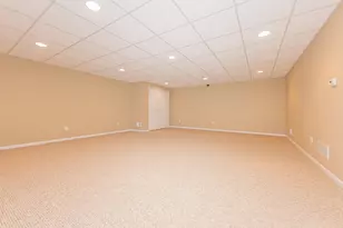 2655 Signature Cir, Pinckney, MI 48169 - Photo 37