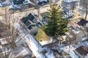 211 N Queen St, Nashville, MI 49073 - Photo 39