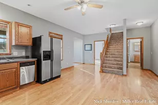 211 N Queen St, Nashville, MI 49073 - Photo 7