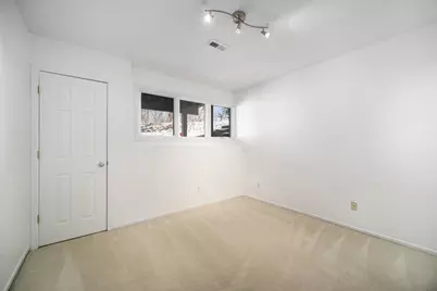 108 Ponds View Drive, Ann Arbor, MI 48103 - Photo 23