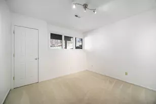 108 Ponds View Dr, Ann Arbor, MI 48103 - Photo 23