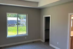 50402 Oakbrooke Dr, New Baltimore, MI 48047 - Photo 23