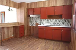 754 Andrus St, Battle Creek, MI 49015 - Photo 3