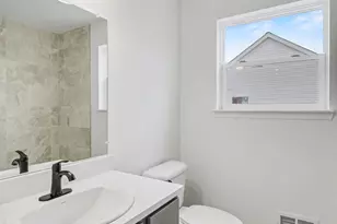 2231 Champion Lane, Burton, MI 48519 - Photo 17