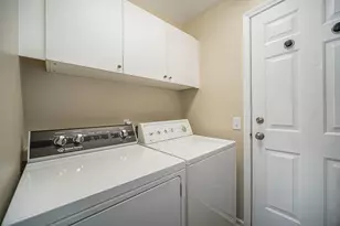 7816 Pleasant Ln, Ypsilanti, MI 48197 - Photo 11