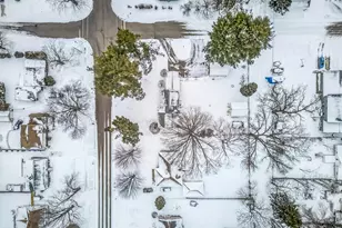 936 S Division St, Whitehall, MI 49461 - Photo 7