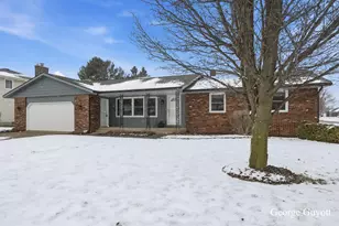 1941 Newcastle Dr SW, Jenison, MI 49428 - Photo 3