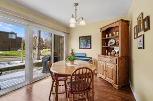 156 Carberry Hill Ct, Kalamazoo, MI 49006 - Photo 7