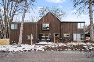 156 Carberry Hill Ct, Kalamazoo, MI 49006 - Photo 3