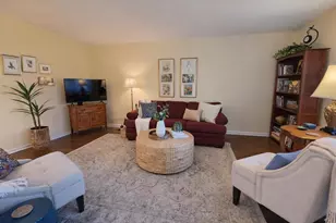 156 Carberry Hill Ct, Kalamazoo, MI 49006 - Photo 7