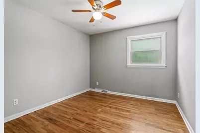 3427 W Valley View, Saint Joseph, MI 49085 - Photo 19